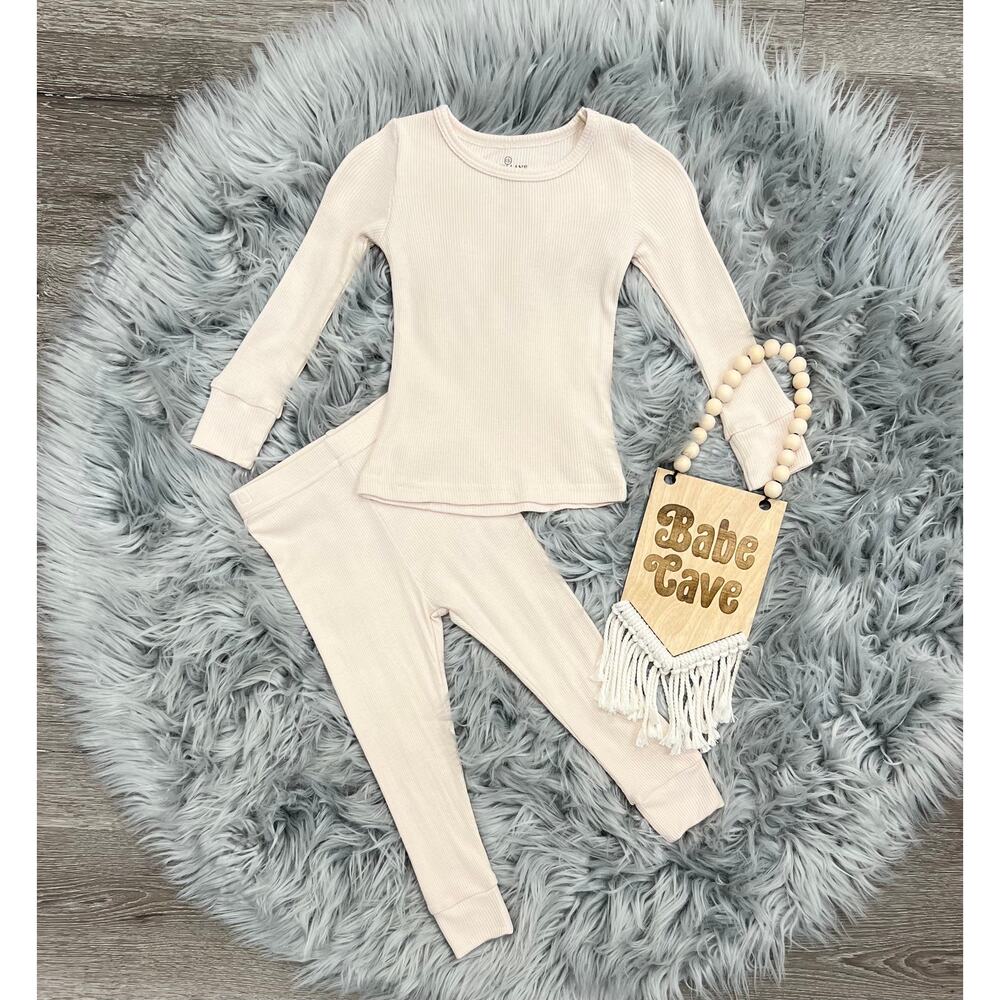 Caden Lane Unisex Ribbed Jammy 12/18month (MSRP $45))